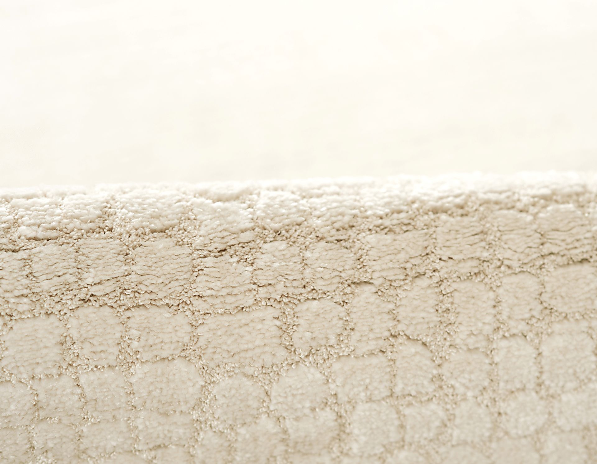Wylow Off-White 5'3 x 7'3 Rug - Image 2