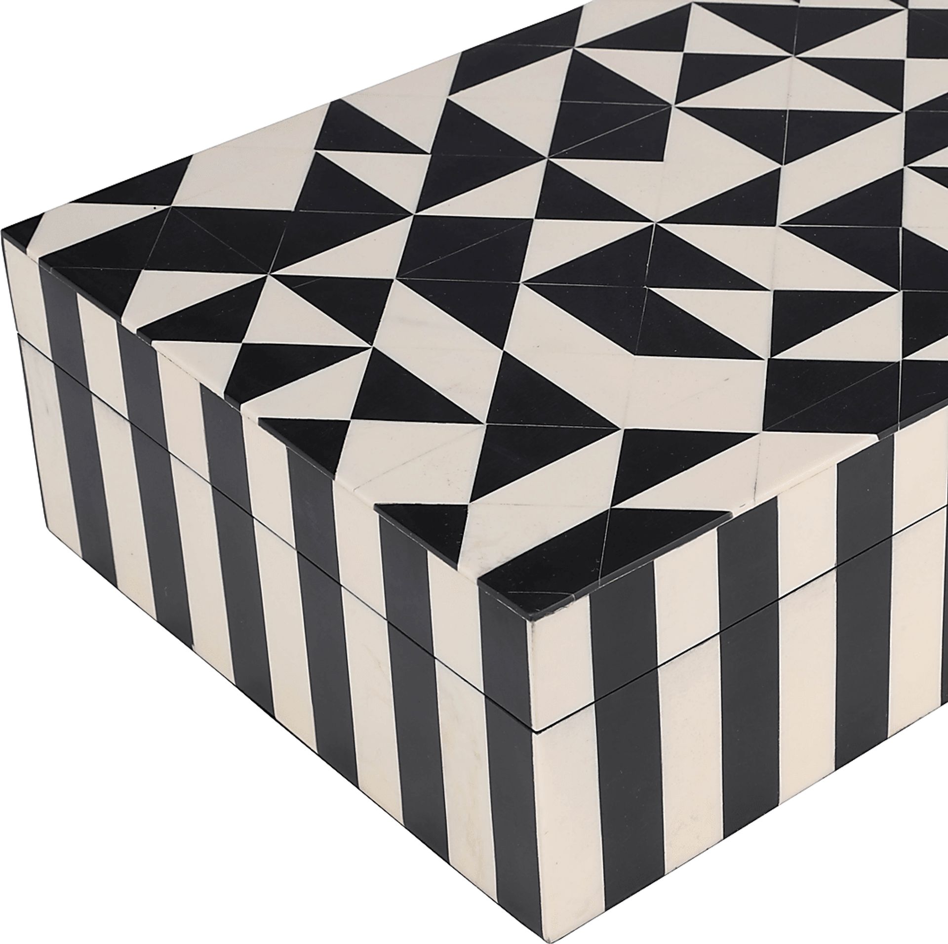 Wynchase Black Decorative Box, Set of 2 - Image 9