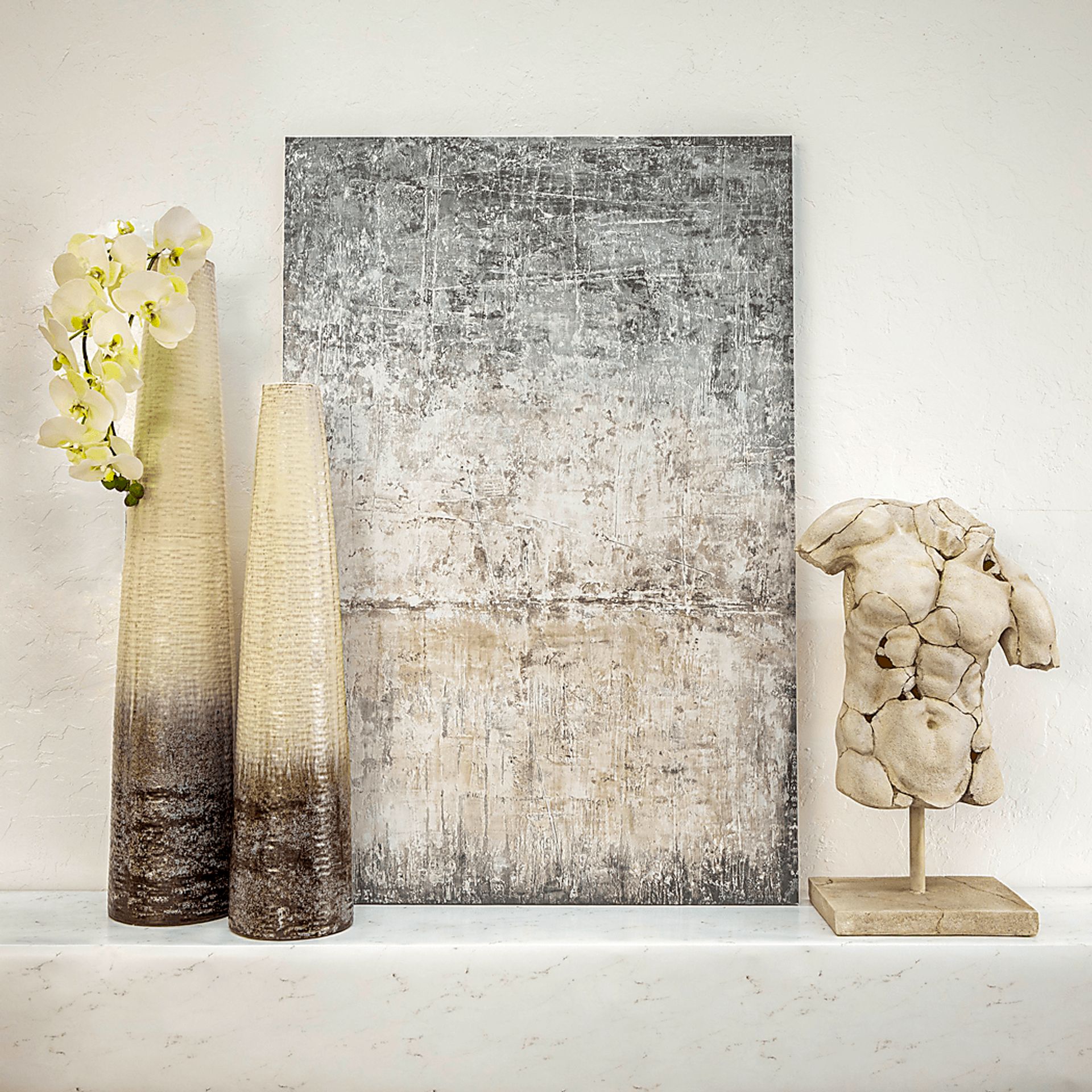 Wyndallwood Ivory Vase - Image 2