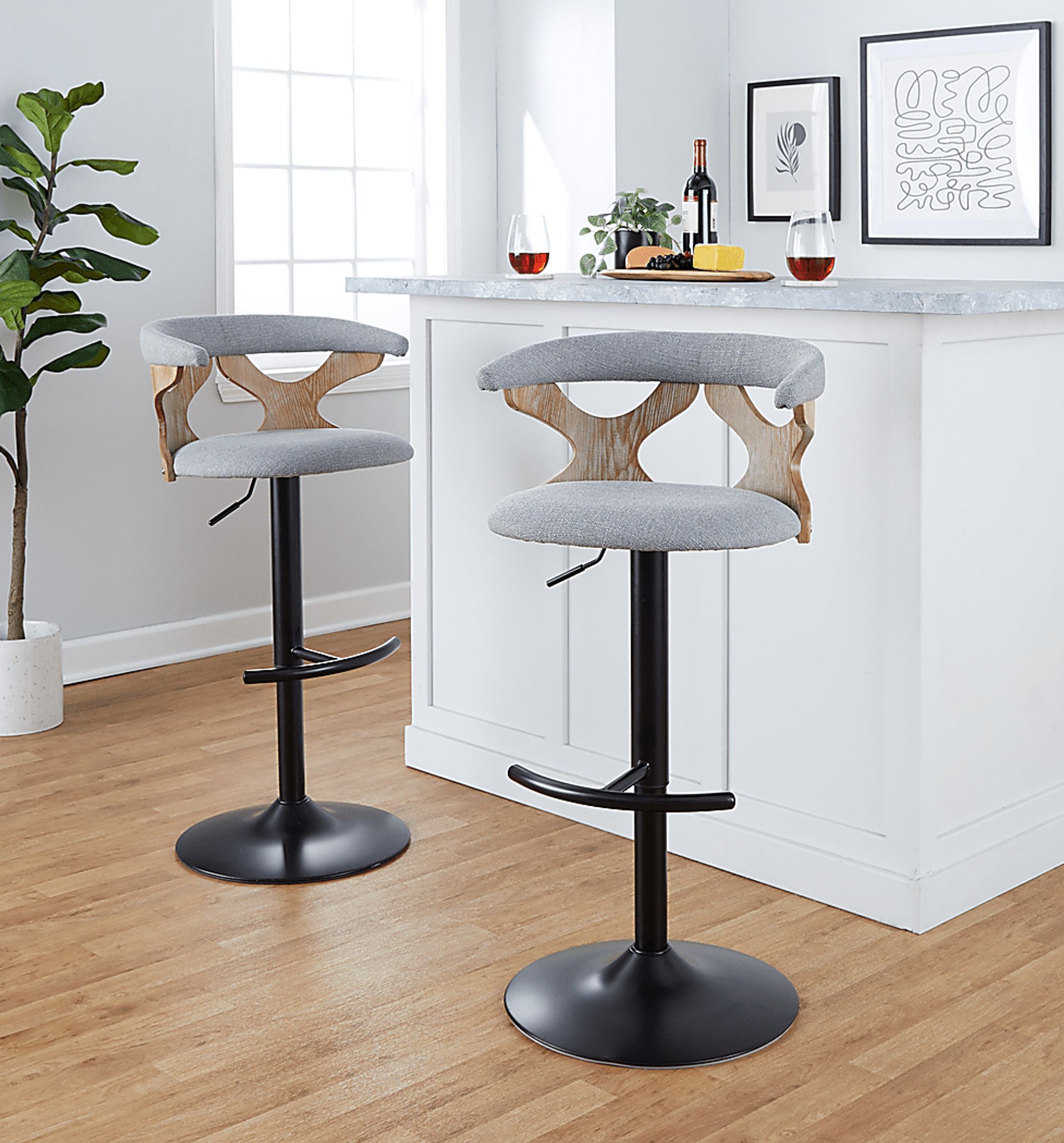 Wyndmoor VI Gray Adjustable Barstool, Set of 2 - Image 2