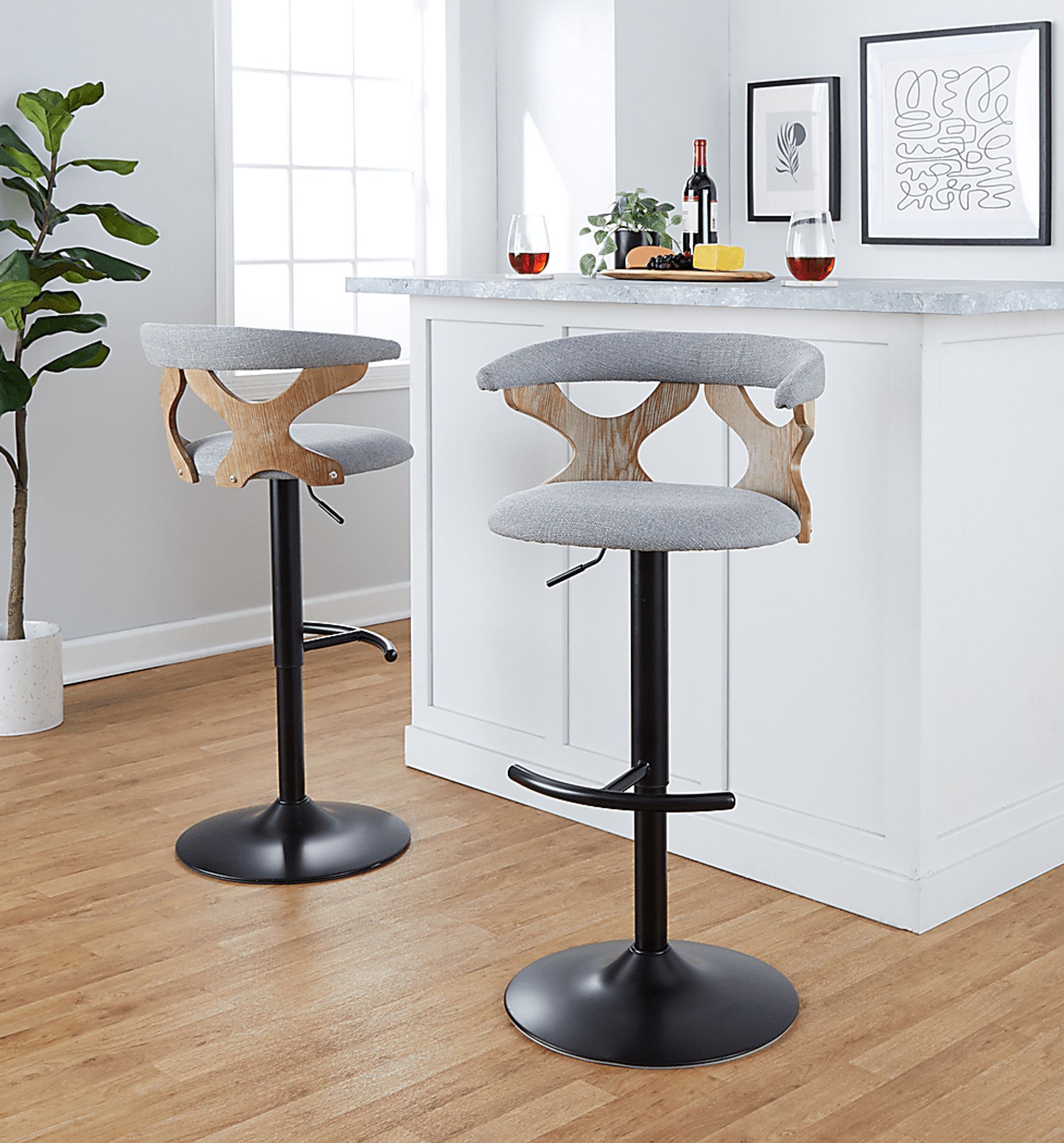 Wyndmoor VI Gray Adjustable Barstool, Set of 2 - Image 4