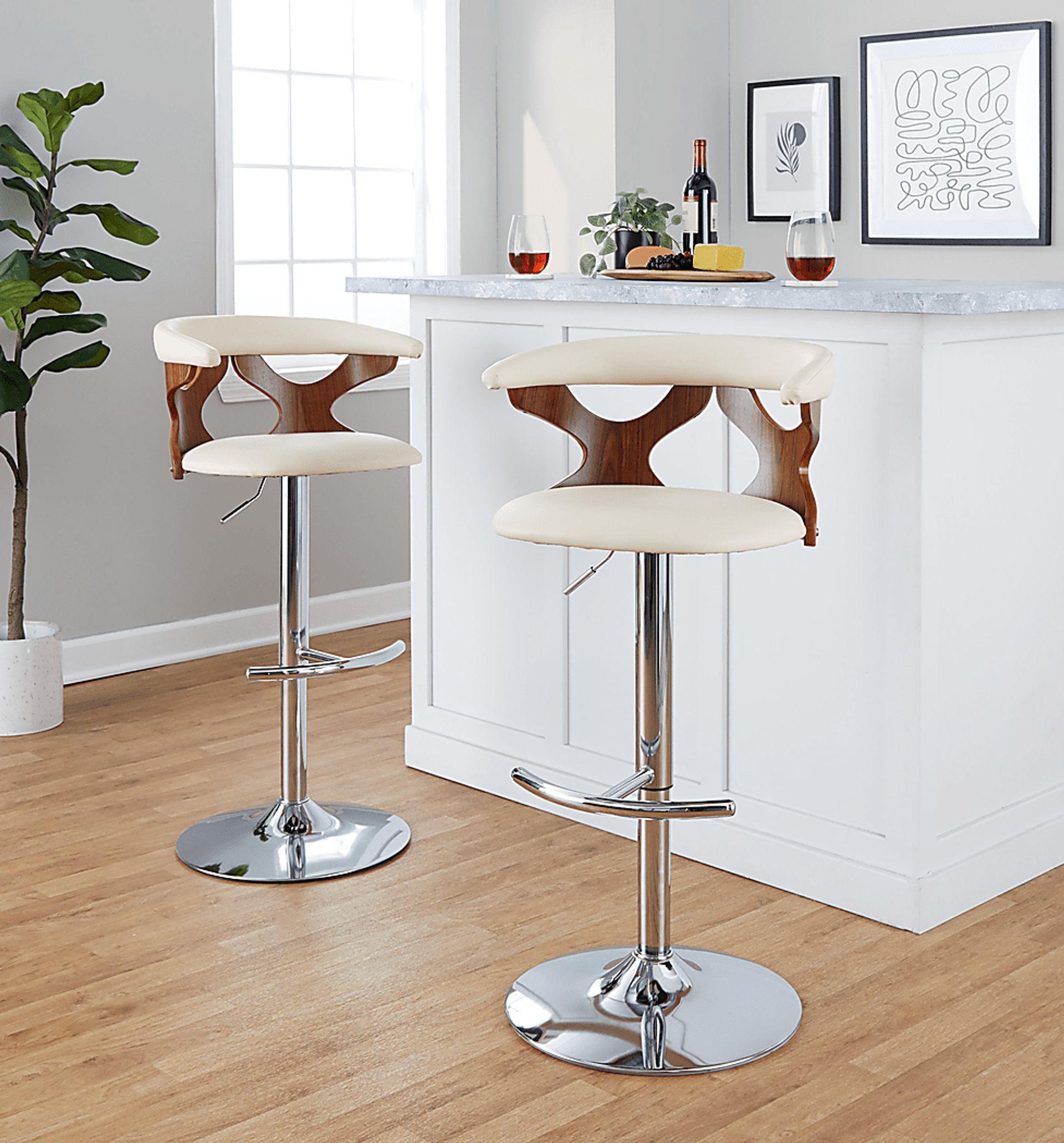 Wyndmoor XV Cream Adjustable Barstool, Set of 2 - Image 2