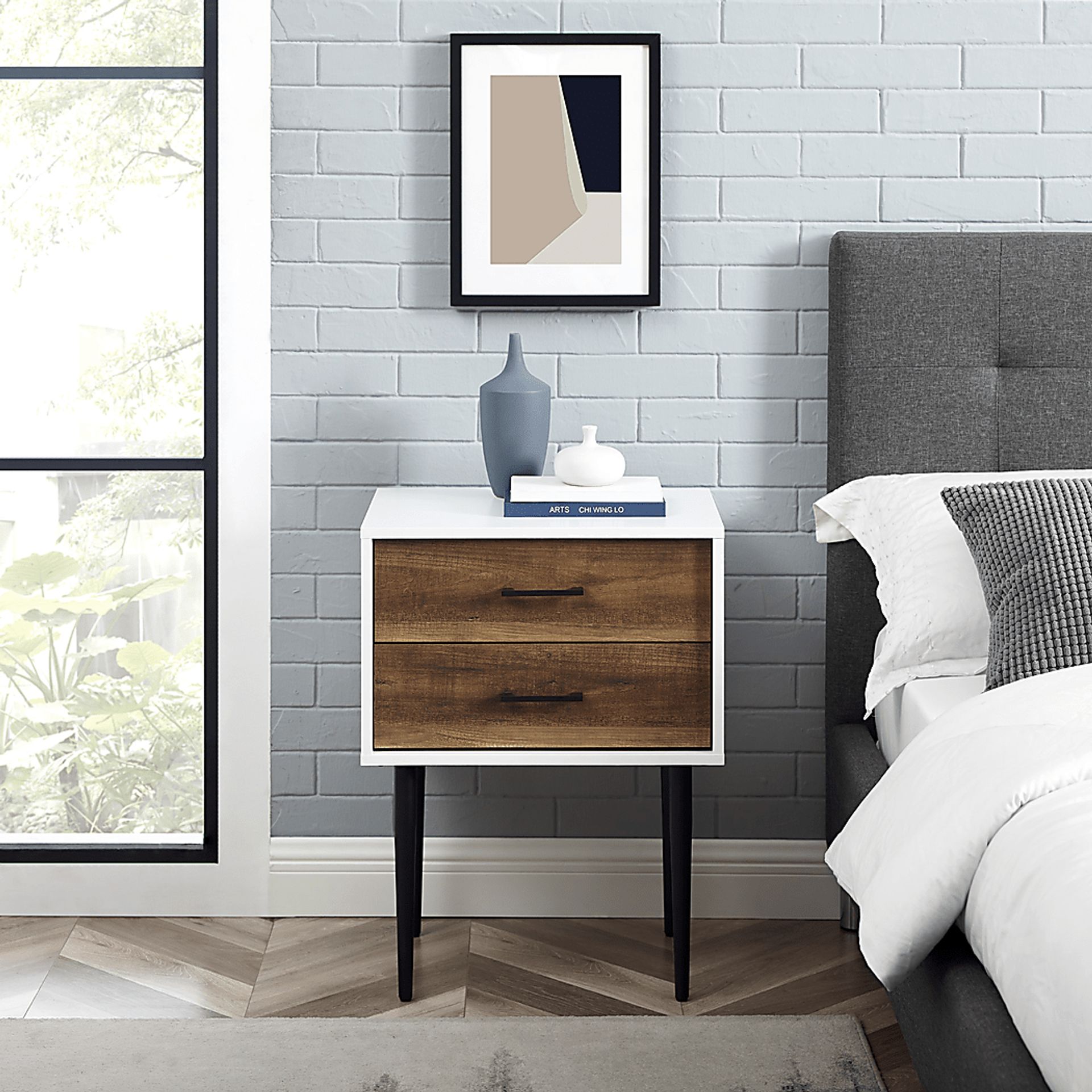 Wynrush Oak Nightstand - Image 4