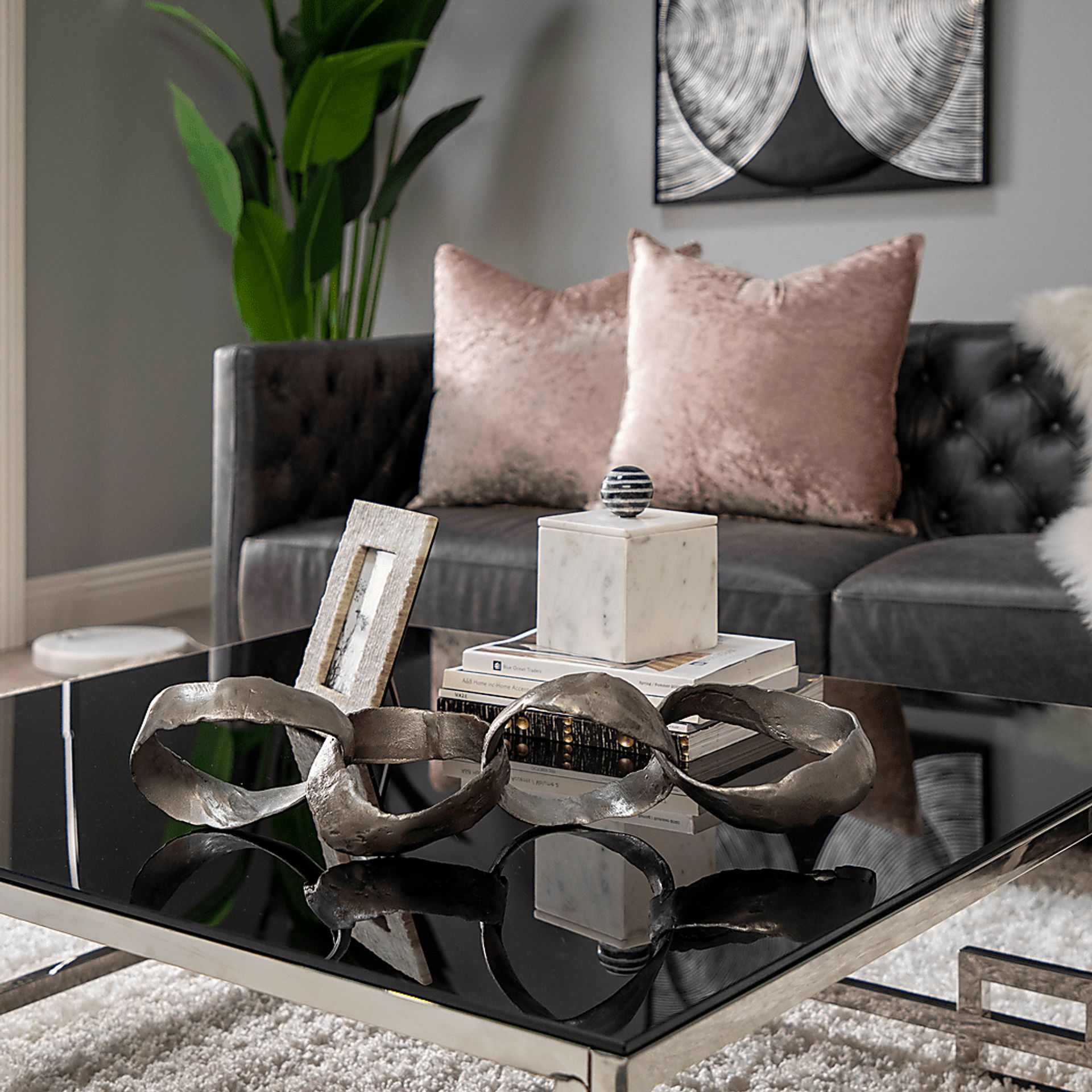 Wynterhall Gray Sculpture - Image 2