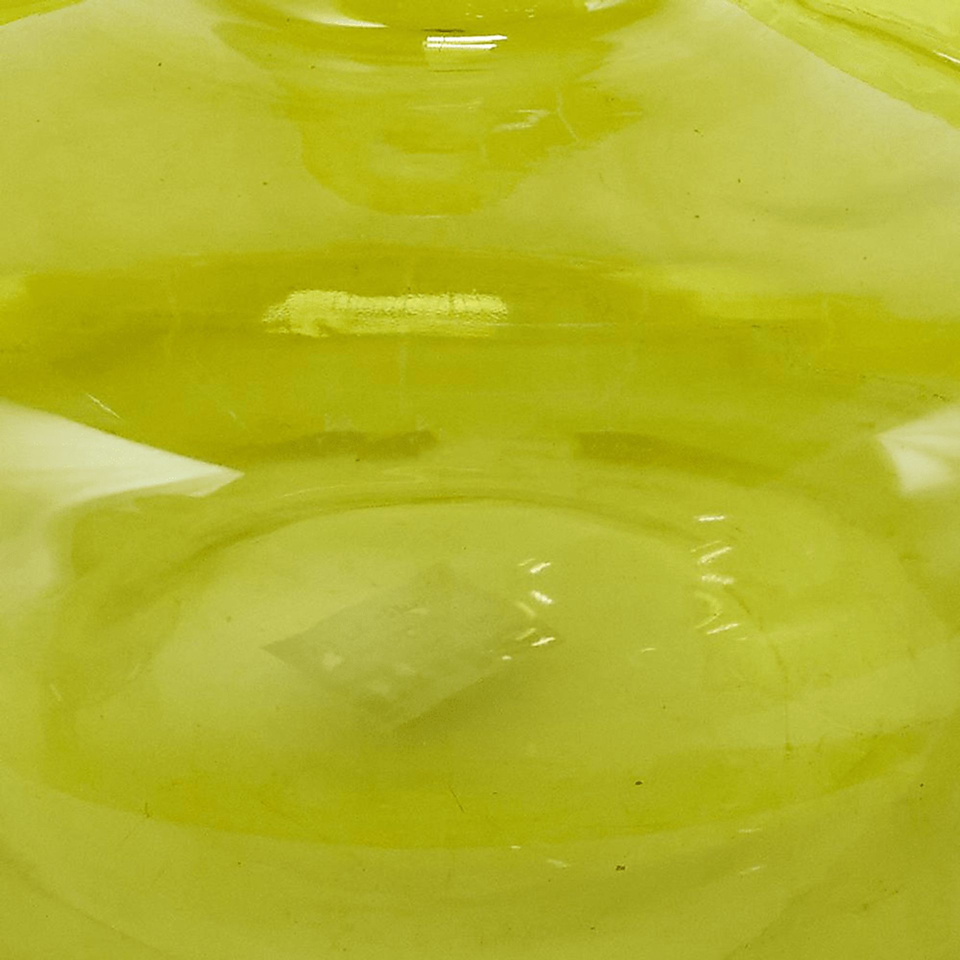 Xaleo Green Vase, Set of 3 - Image 5