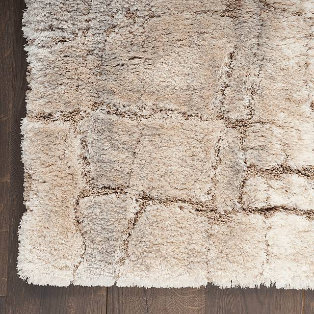 Yanzo Ivory/Beige 5'3 x 7'3 Rug - Thumbnail - Image 3