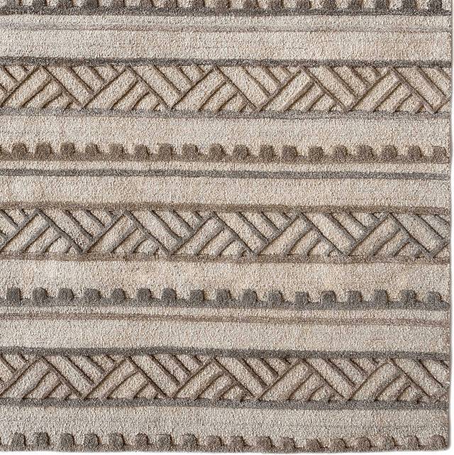 Yarmeda Beige 5' x 8' Rug - Thumbnail - Image 2