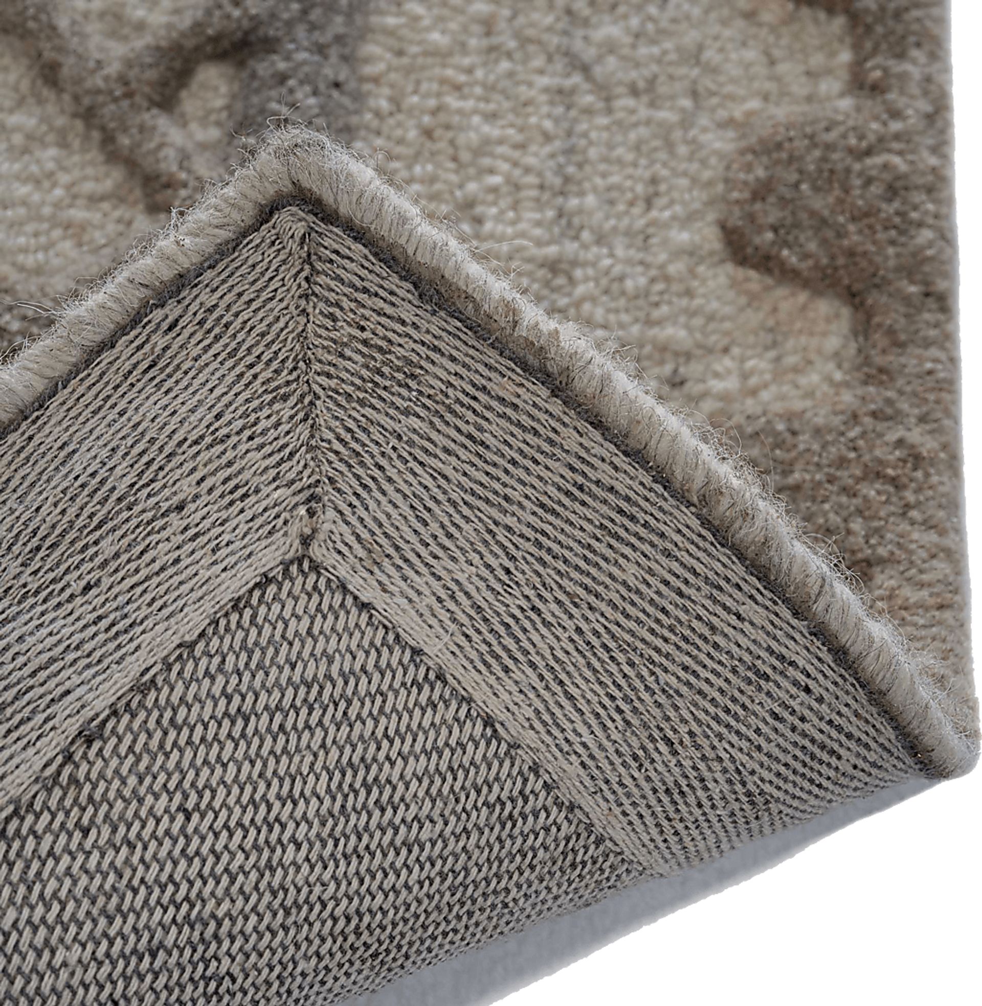 Yarmeda Beige 5' x 8' Rug - Image 4