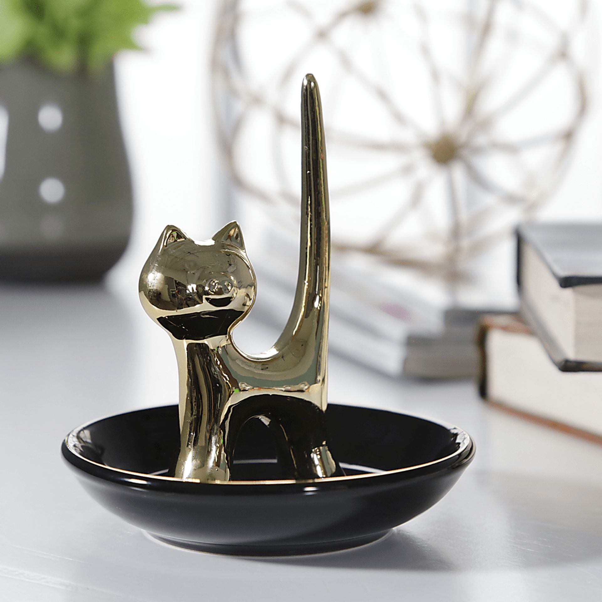 Yarnoia Black Trinket Tray - Image 2