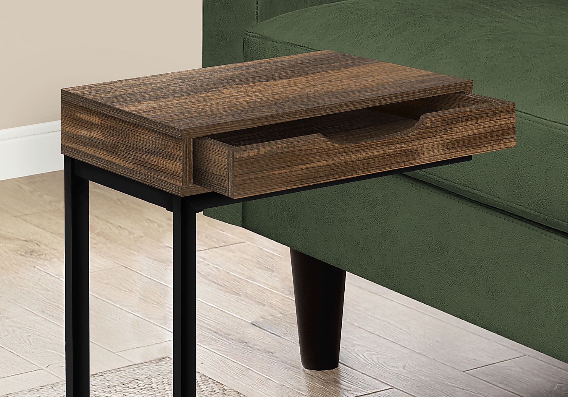 Yeaton Brown Accent Table - Image 3
