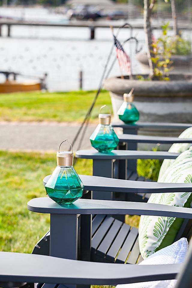 Yeser Cave Outdoor Emerald Solar Lantern - Thumbnail - Image 2