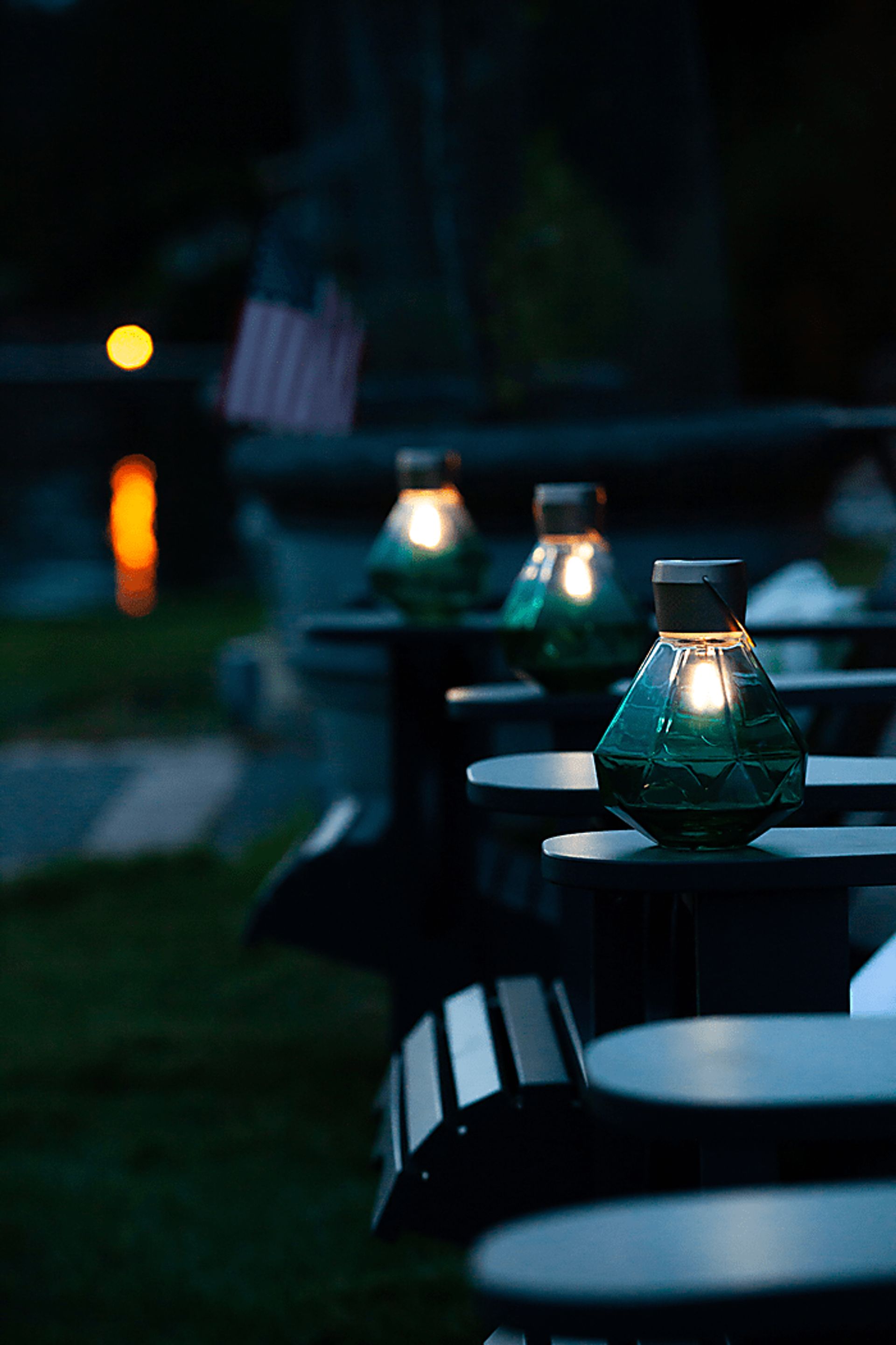 Yeser Cave Outdoor Emerald Solar Lantern - Image 4