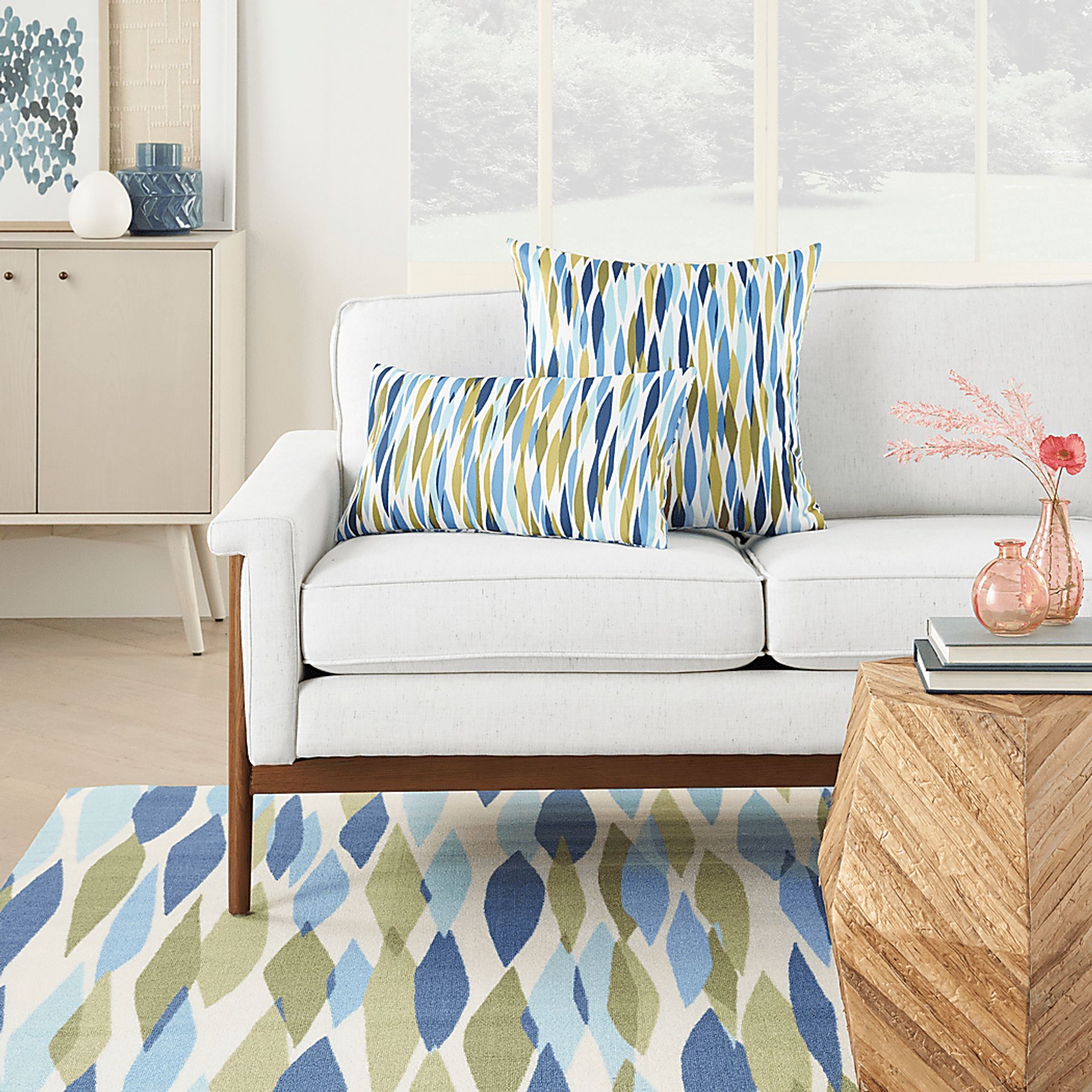 Yinven Navy Indoor/Outdoor Accent Pillow - Image 5