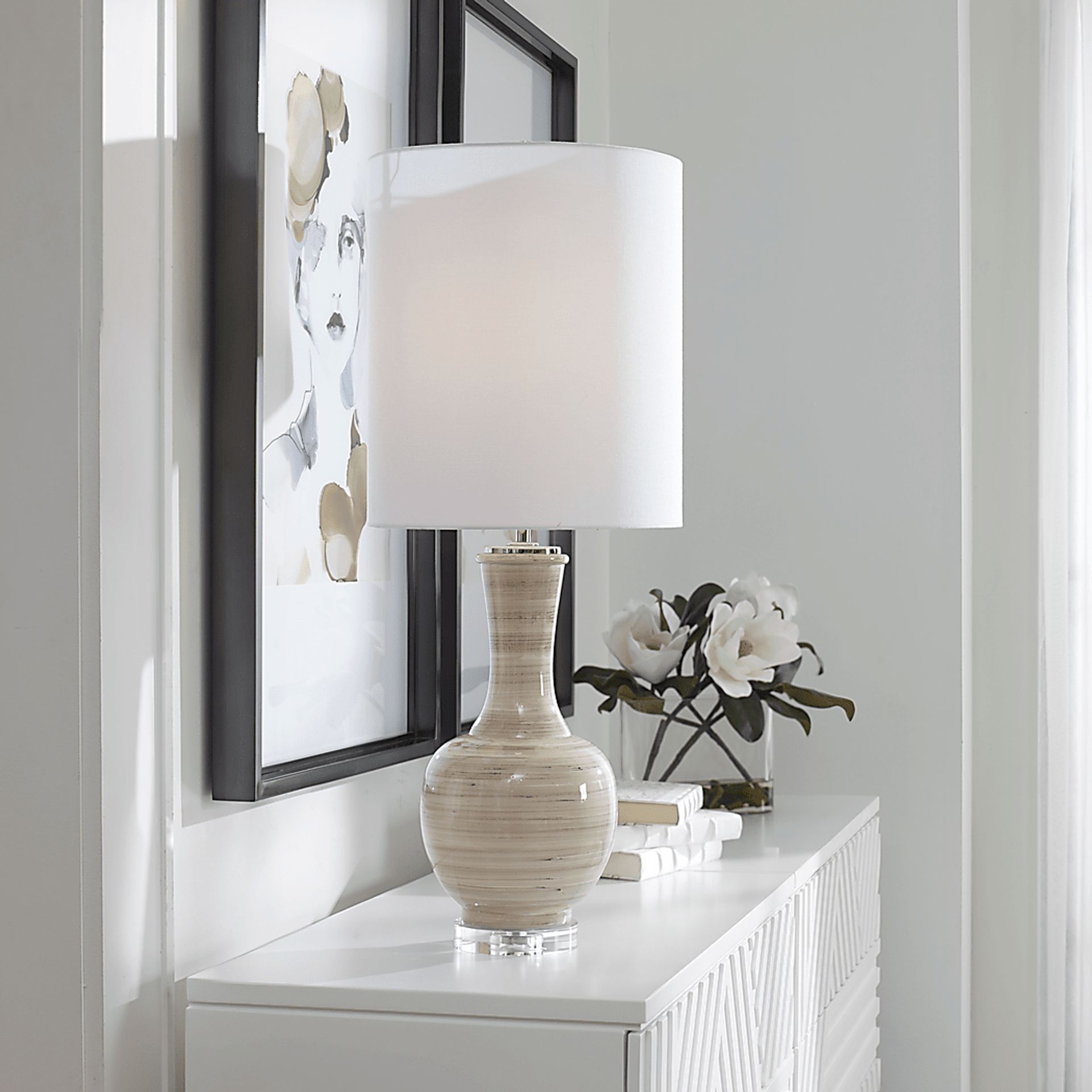 Yorkridge Lane Cream Lamp - Image 4