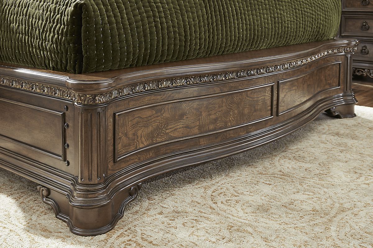 Yorkshire Manor 5 Pc Brown Dark Wood King Bedroom Set With 3 Pc King ...