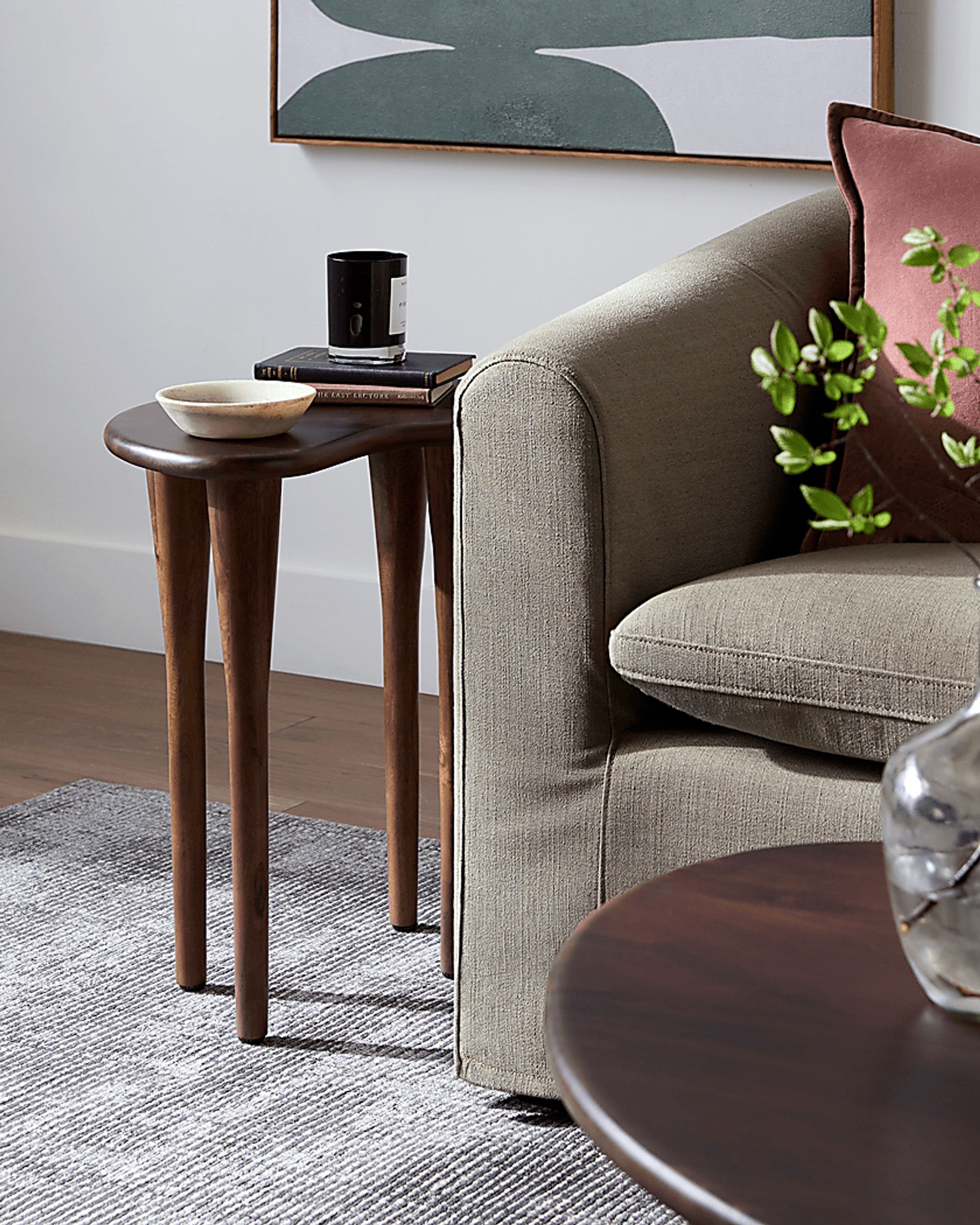 Yumei Brown End Table - Image 2
