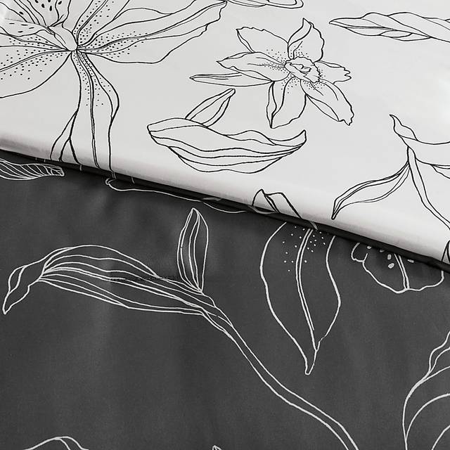 Zaide White 9 Pc Queen Bedding Set - Thumbnail - Image 11