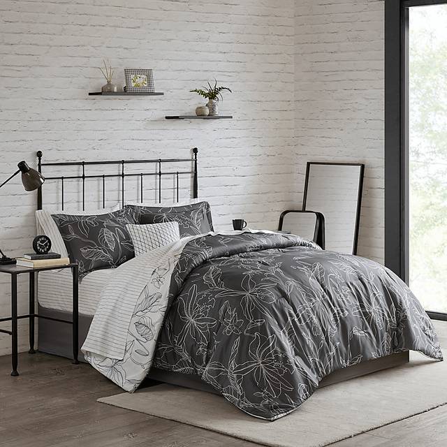 Zaide White 9 Pc Queen Bedding Set - Thumbnail - Image 4