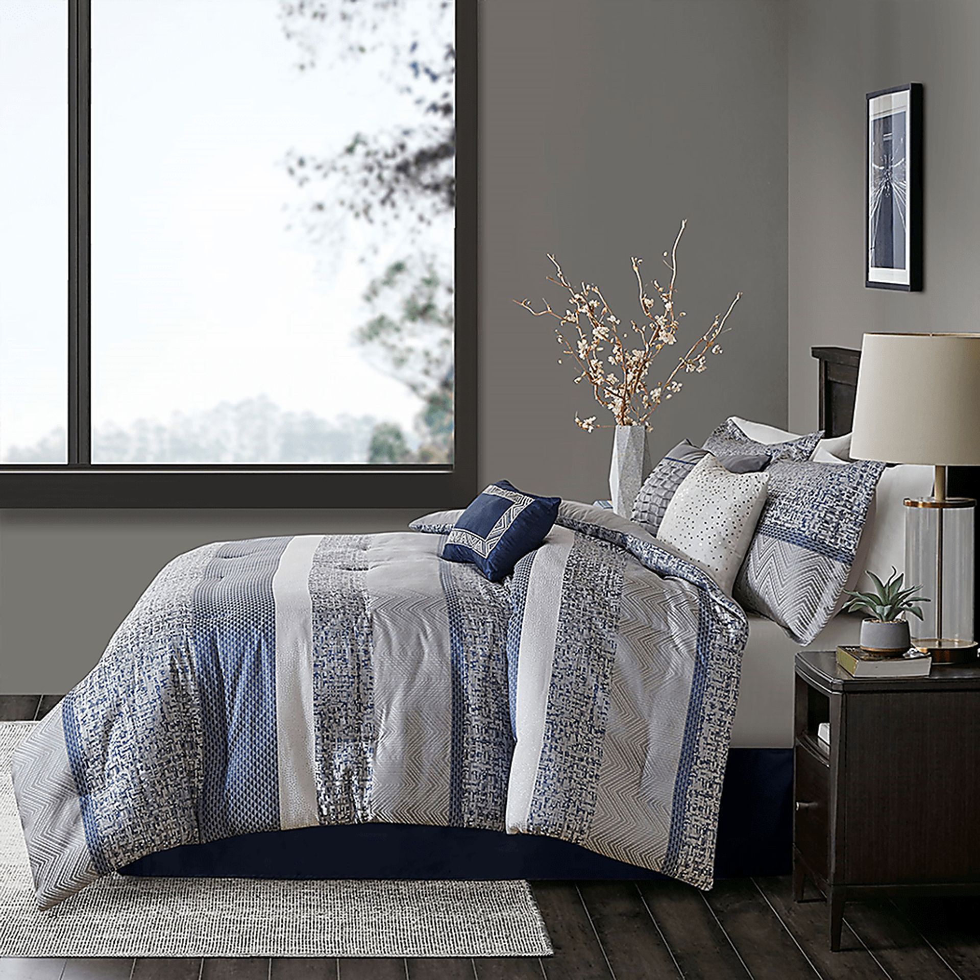 Zaiyah Blue 7 pc Cal King Comforter Set - Image 4
