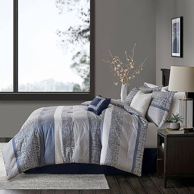 Zaiyah Blue 7 pc King Comforter Set - Thumbnail - Image 4