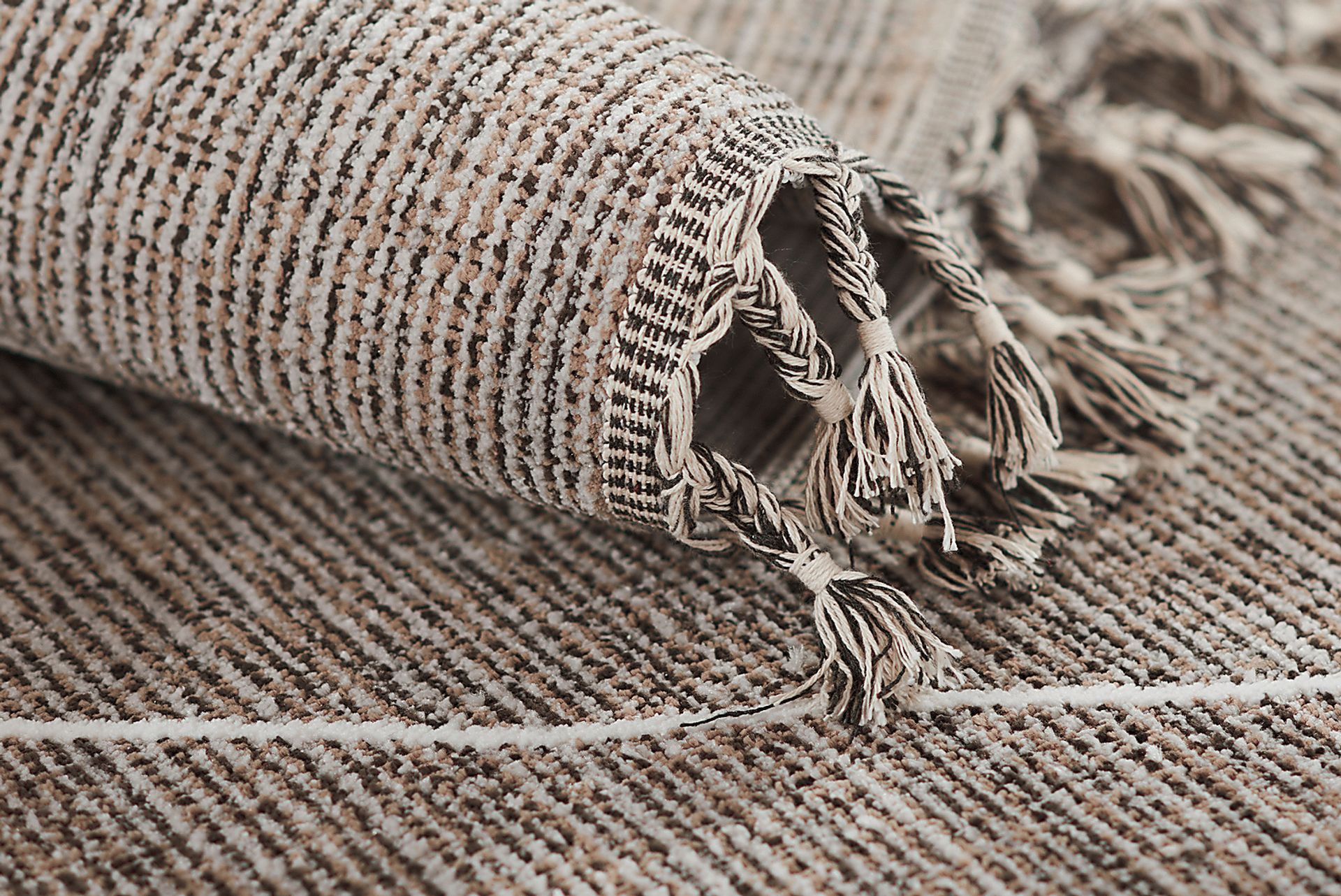 Zand Gray 7'10 x 10'2 Rug - Image 6