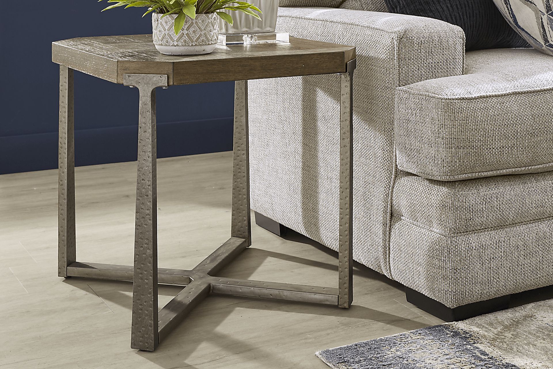 Hutchinson Gray 8 Pc Living Room - Image 9