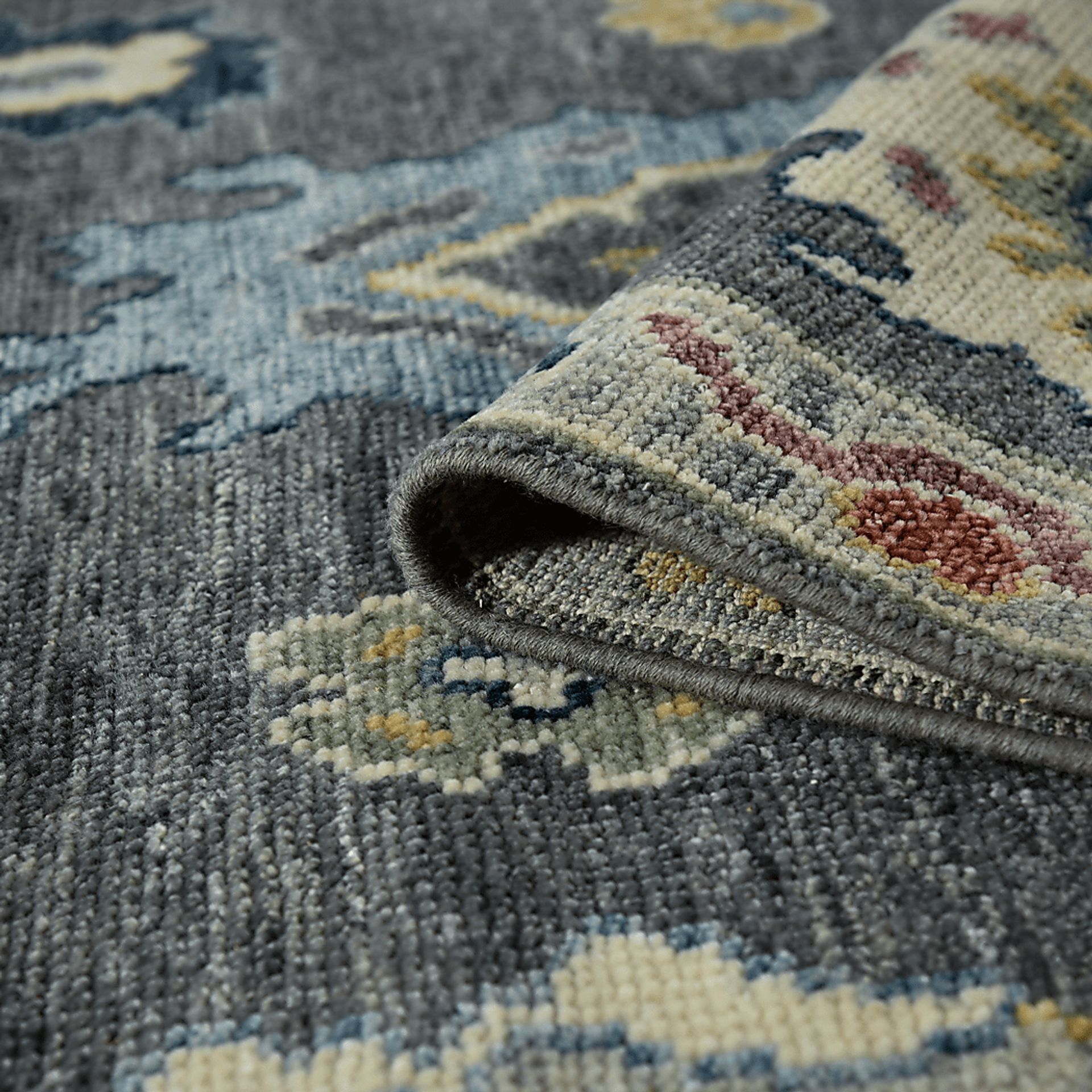 Zaola Gray 10' x 14' Rug - Image 8