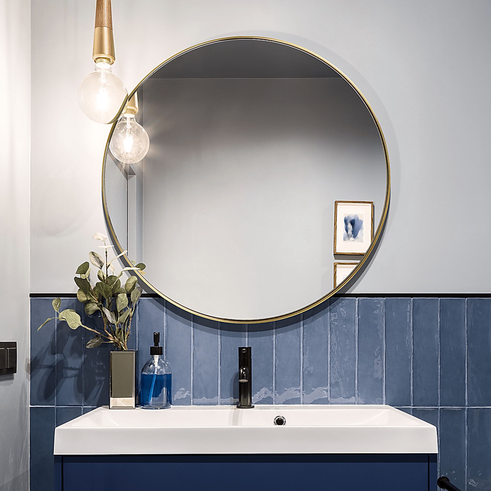 Zaylee Gold Round Mirror - Image 5