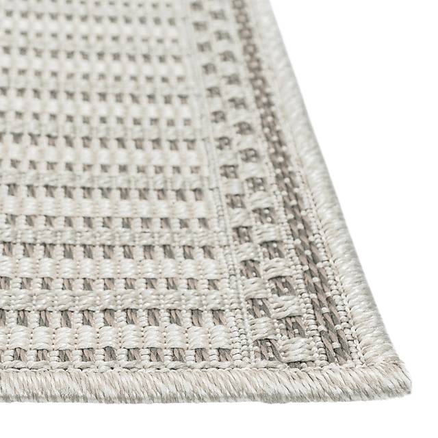 Zeana Gray 4'10 x 7'6 Indoor/Outdoor Rug - Thumbnail - Image 2