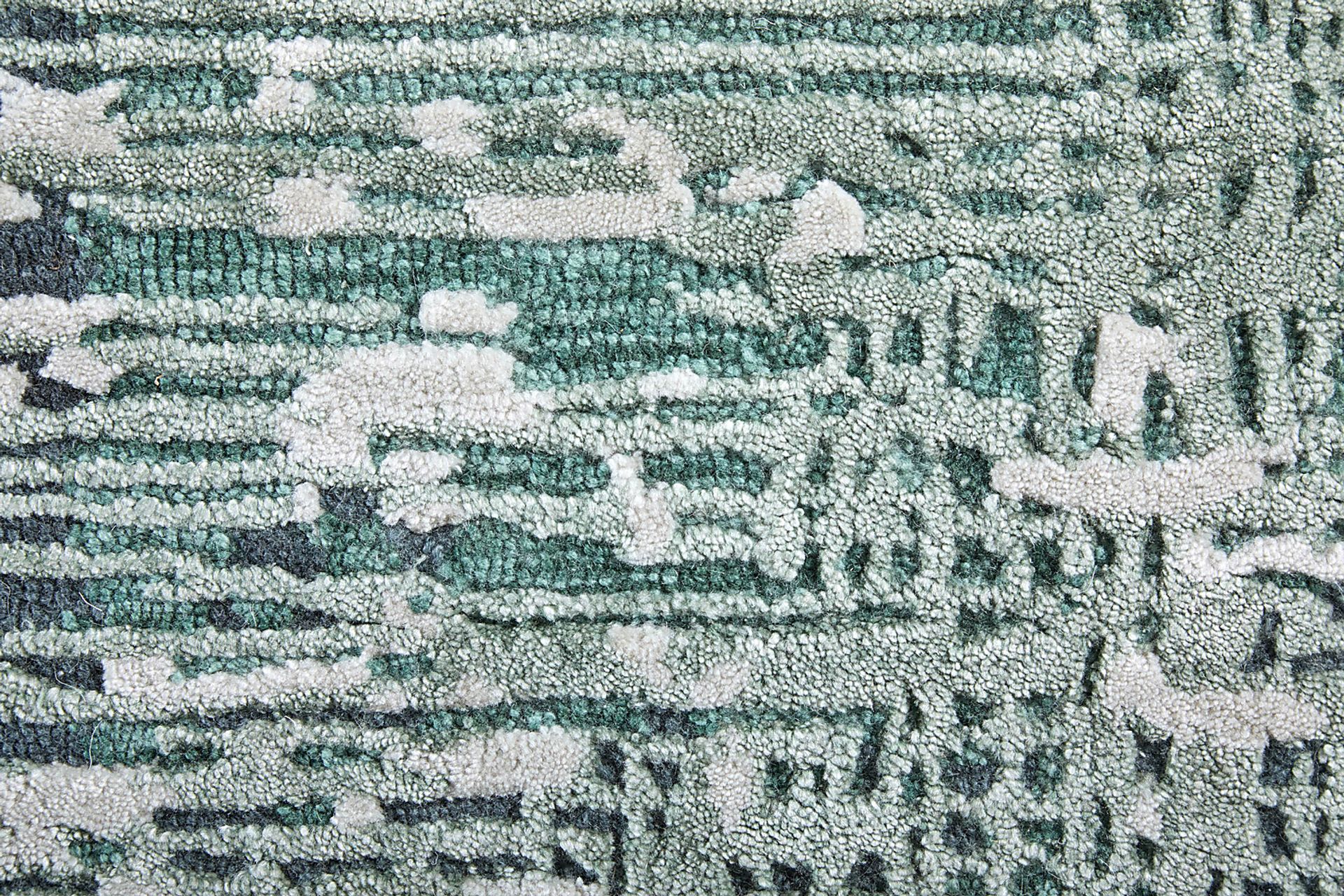 Zephira Green 8' x 10' Rug - Image 6