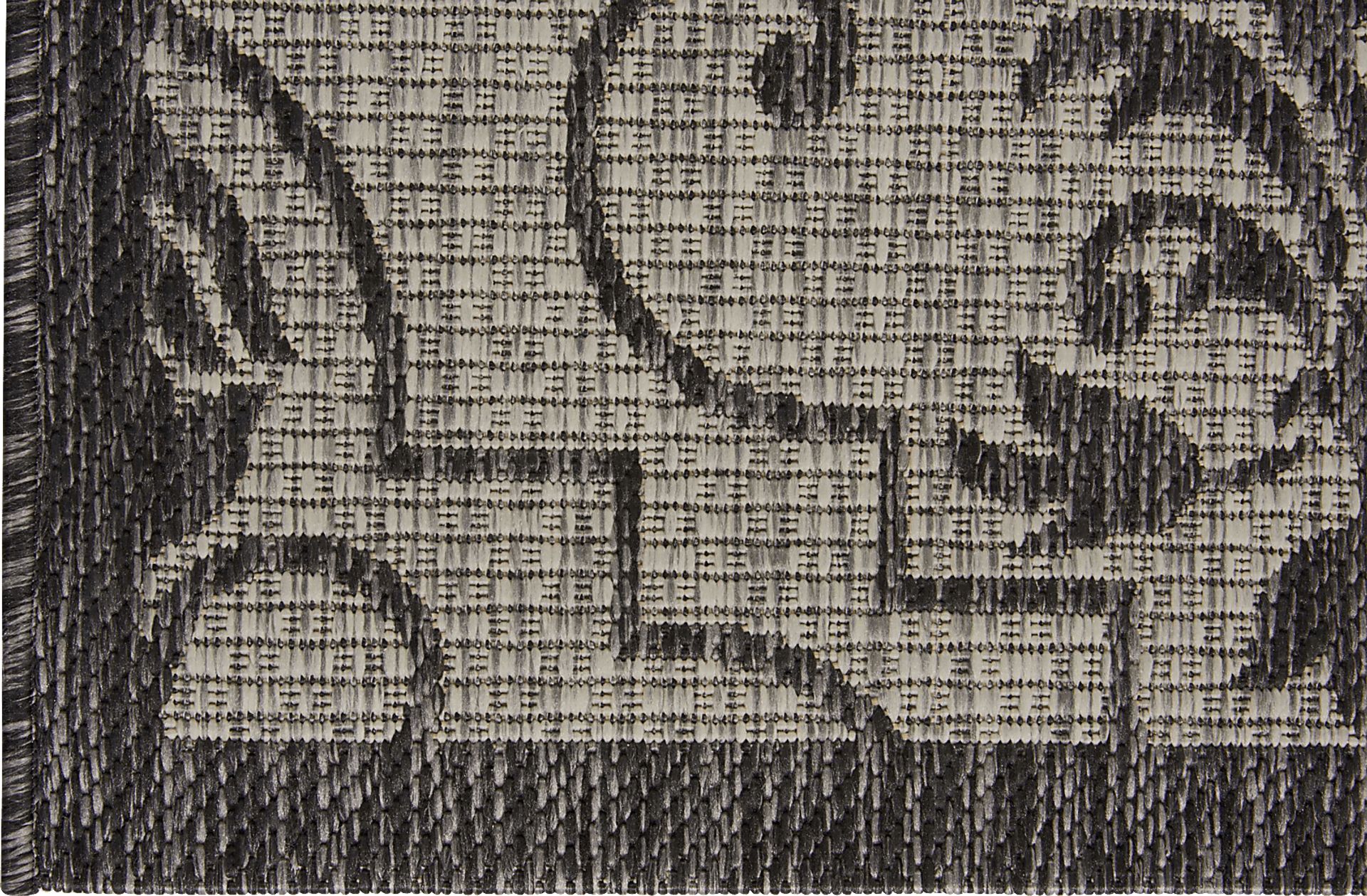 Zeyla Ivory 8' x 11' Indoor/Outdoor Rug - Image 4
