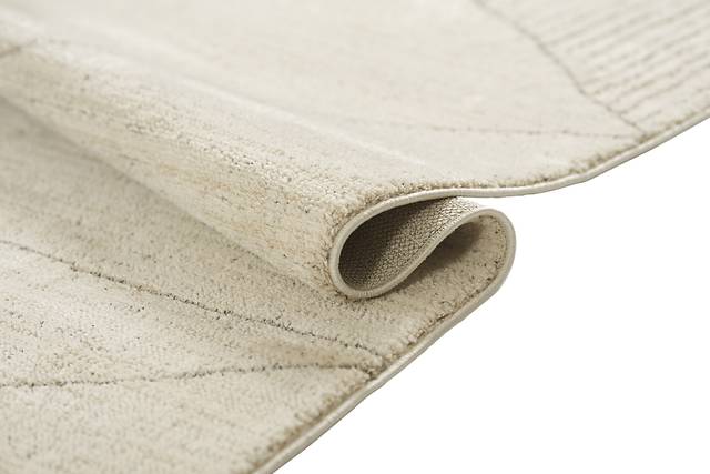 Zimon Off-White 5'3 x 7'3 Rug - Thumbnail - Image 2