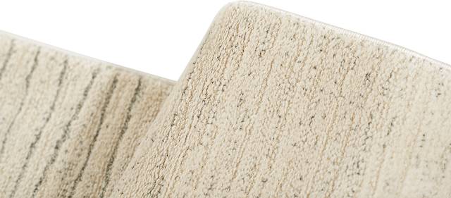 Zimon Off-White 5'3 x 7'3 Rug - Thumbnail - Image 5