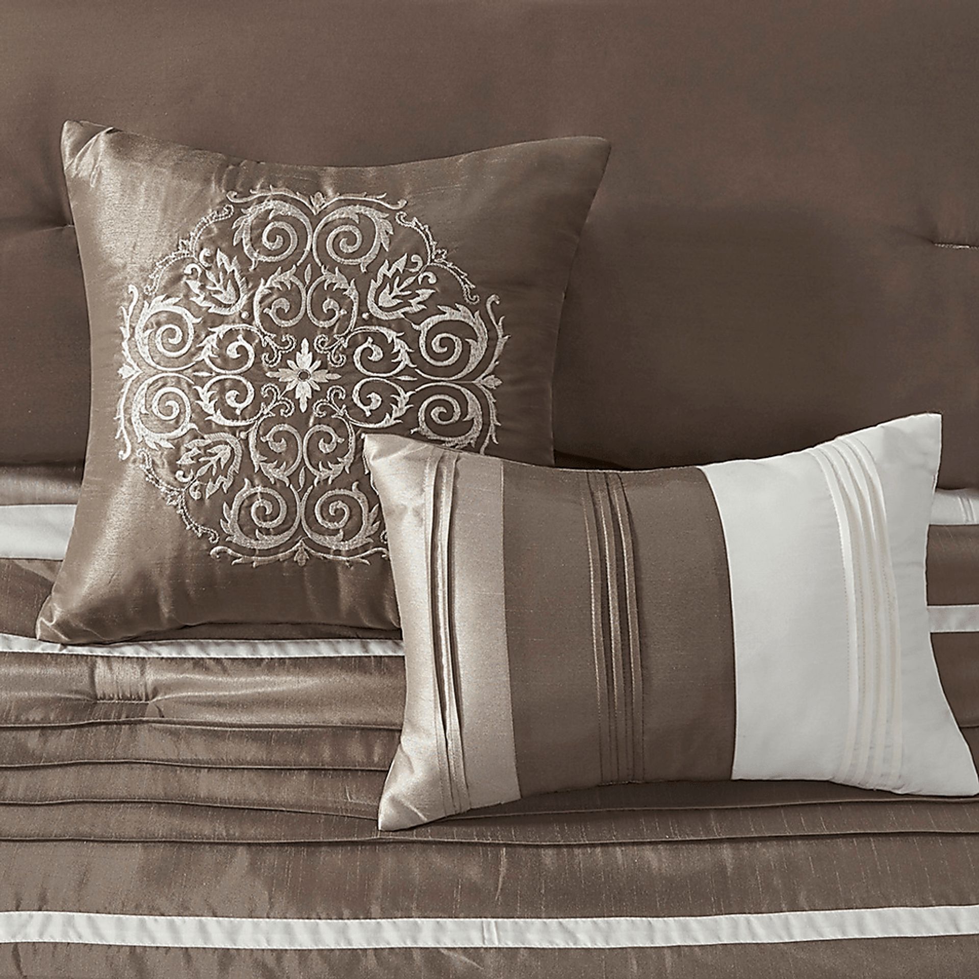 Zina Tan 7 Pc Queen Comforter Set - Image 12