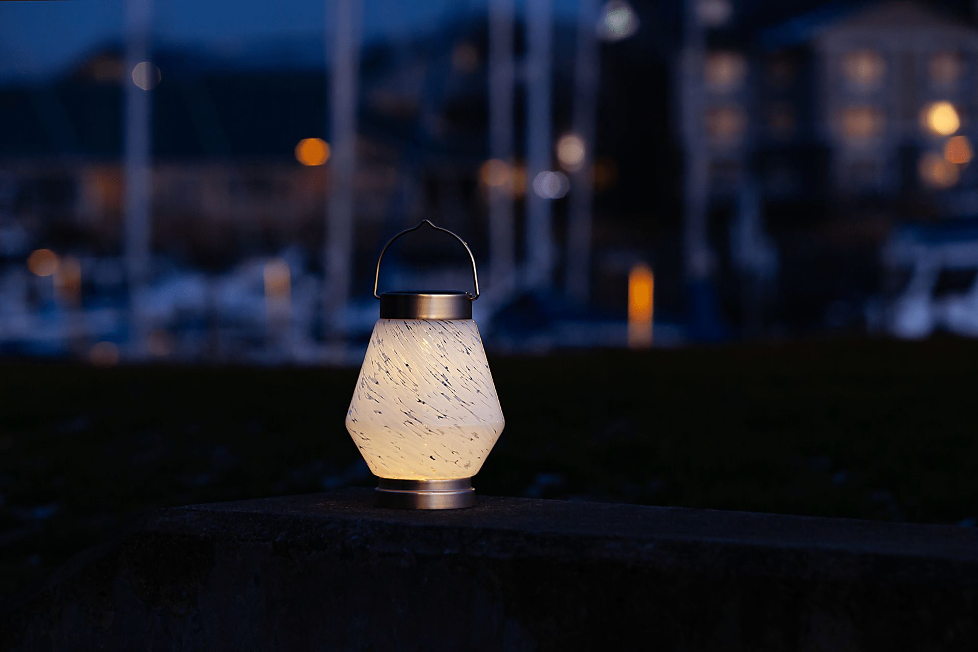 Zipton Isle Outdoor White Solar Lantern - Image 8