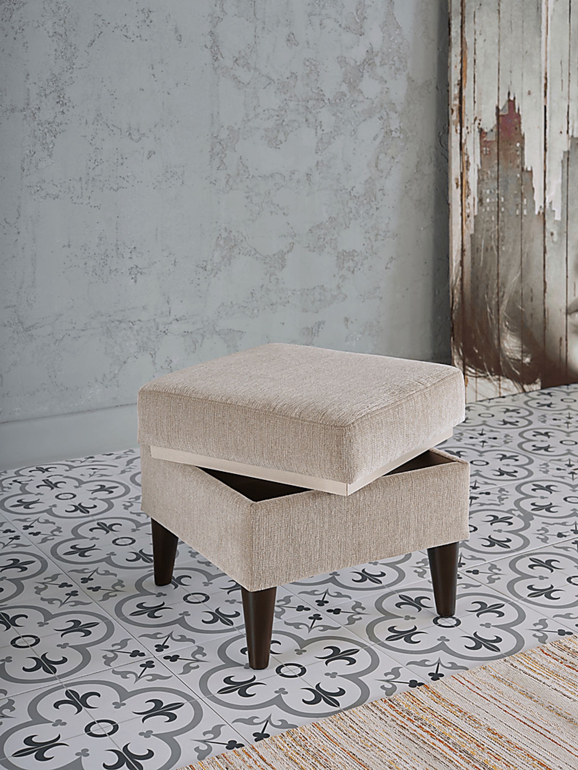 Zouave Beige Accent Chair and Ottoman - Image 9