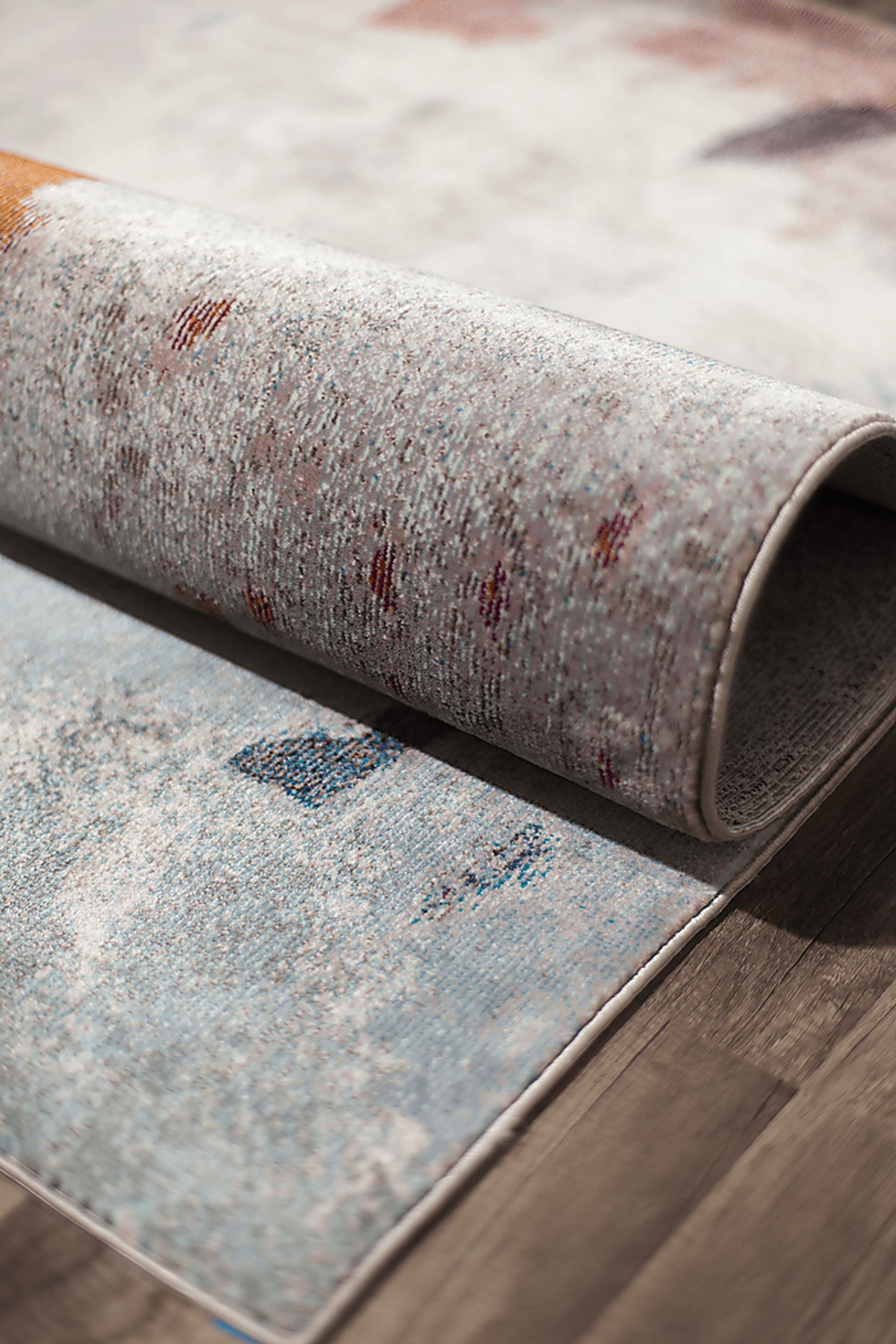 CosmoLiving By Cosmopolitan Zowey Gray 8' x 10' Rug - Image 2
