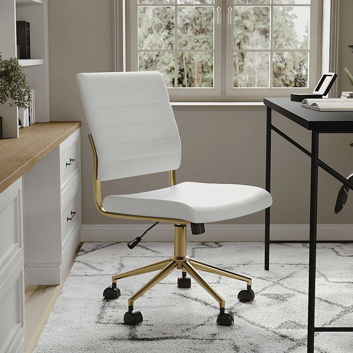 Zubicek White Office Chair | Rooms to Go