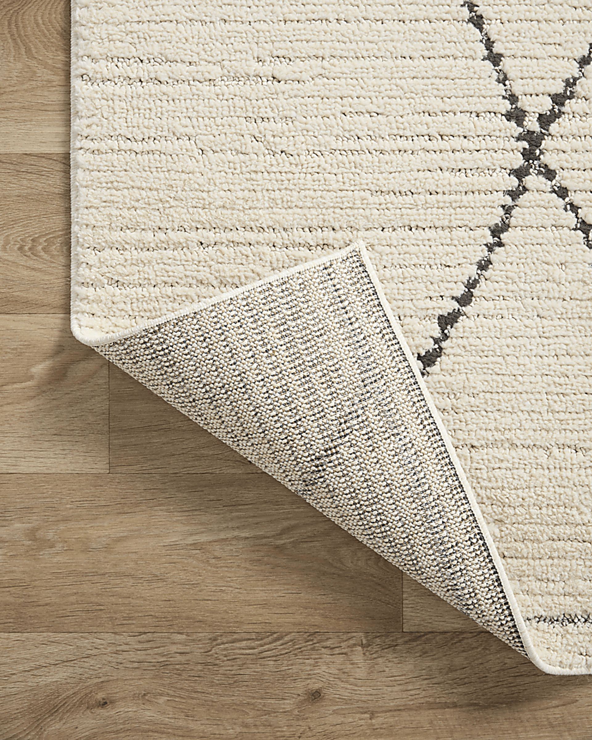 Zula White 6'7 x 9'2 Rug - Image 6