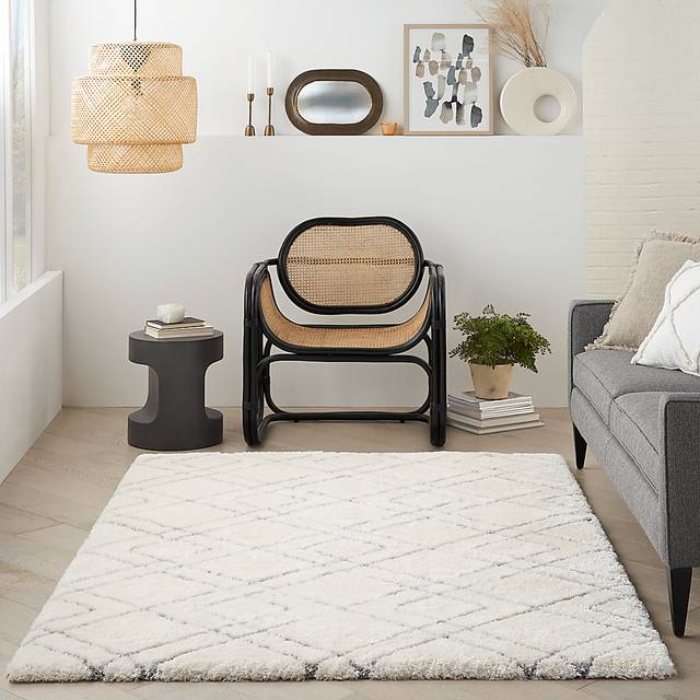 Zulea Ivory 5'3 x 7'3 Rug - Thumbnail - Image 2