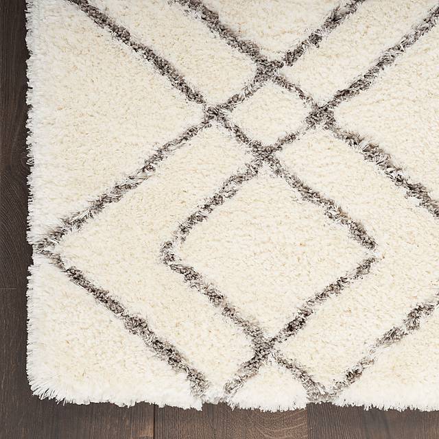 Zulea Ivory 5'3 x 7'3 Rug - Thumbnail - Image 3