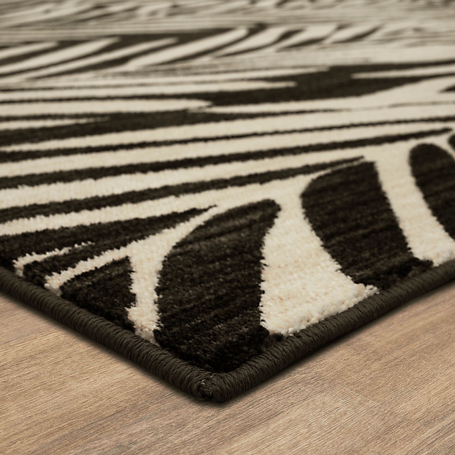 Stacy Garcia Zumin Gray 5'3 x 7'10 Rug - Image 5