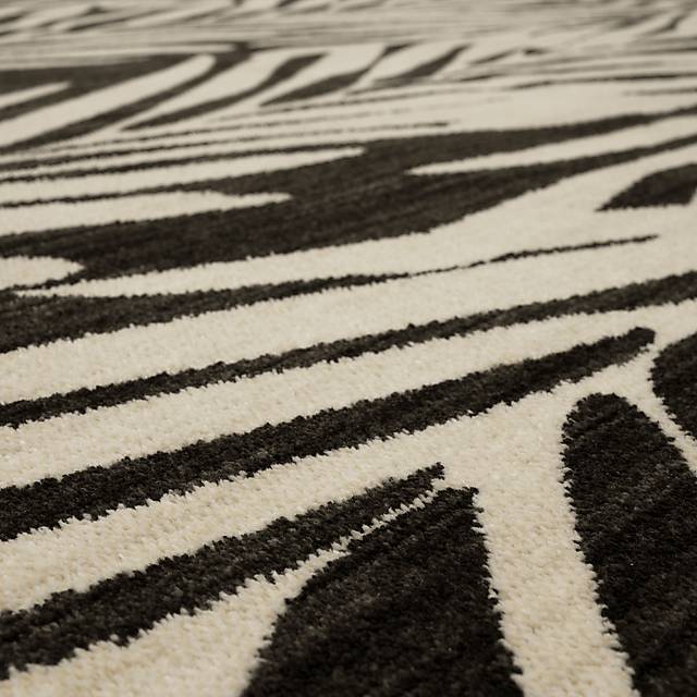 Stacy Garcia Zumin Gray 8' x 11' Rug - Thumbnail - Image 7