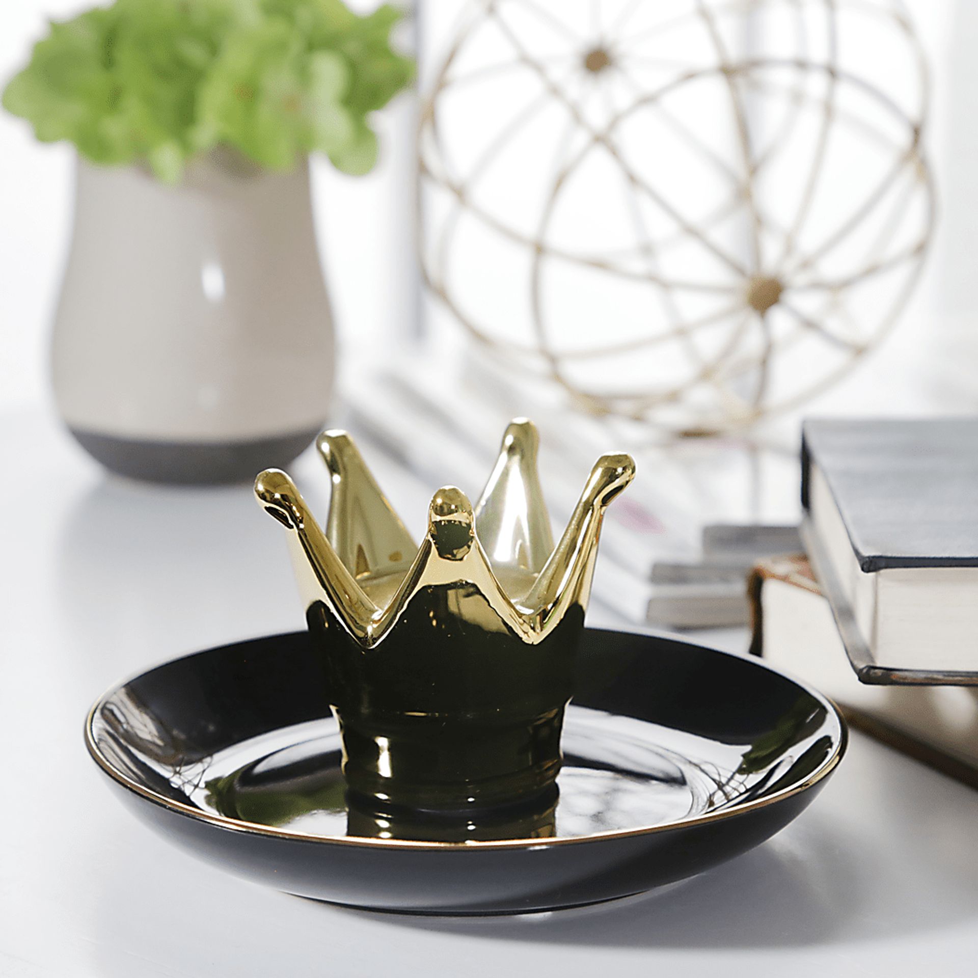 Zumstein Gold Trinket Tray - Image 2