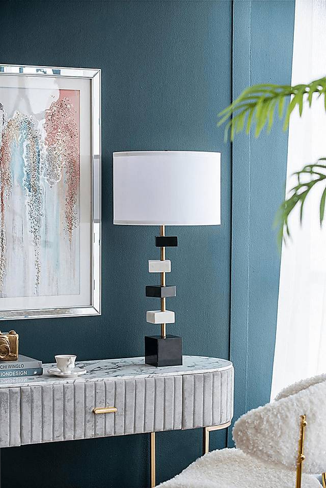 Zurraquin Avenue Black Table Lamp | Rooms to Go Zurraquin Avenue Black Table Lamp | Rooms to Go