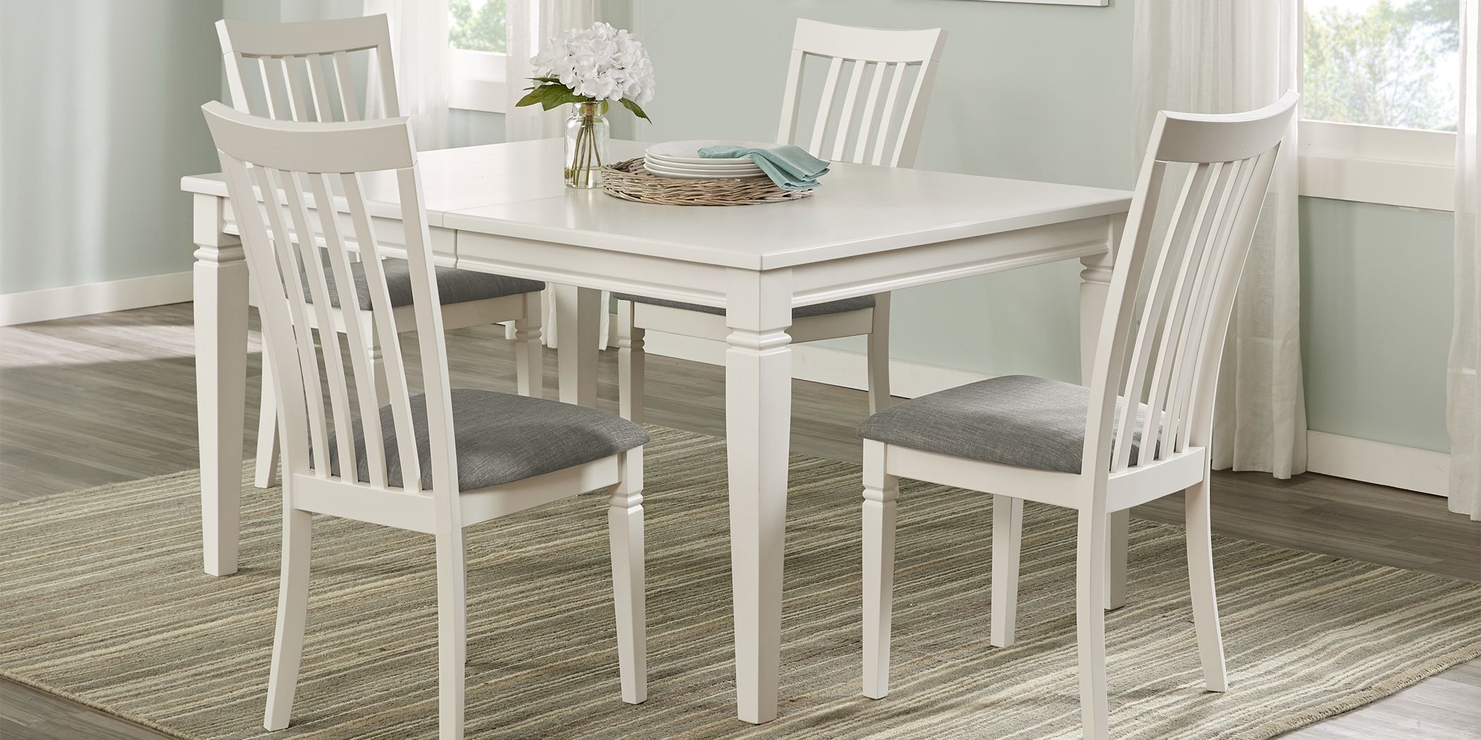 Riverdale White 5 Pc Rectangle Dining Room with Slat Back Chairs
