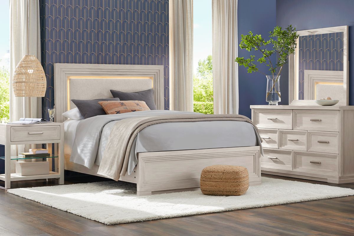 https://assets.roomstogo.com/royal-park-ivory-5-pc-queen-panel-bedroom_3216891P_image-3-2?cache-id=de1222ee4b5e41c6d3d4442c414d6b74&w=1200