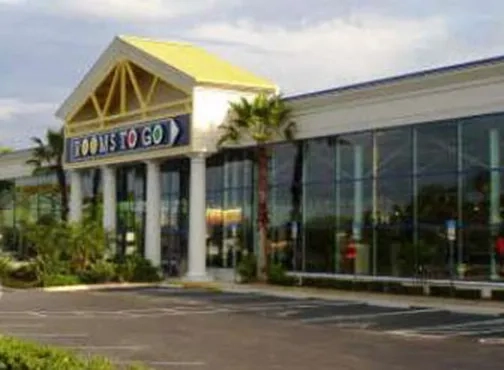 Colonial Orlando FL Discount Furniture Outlet Store