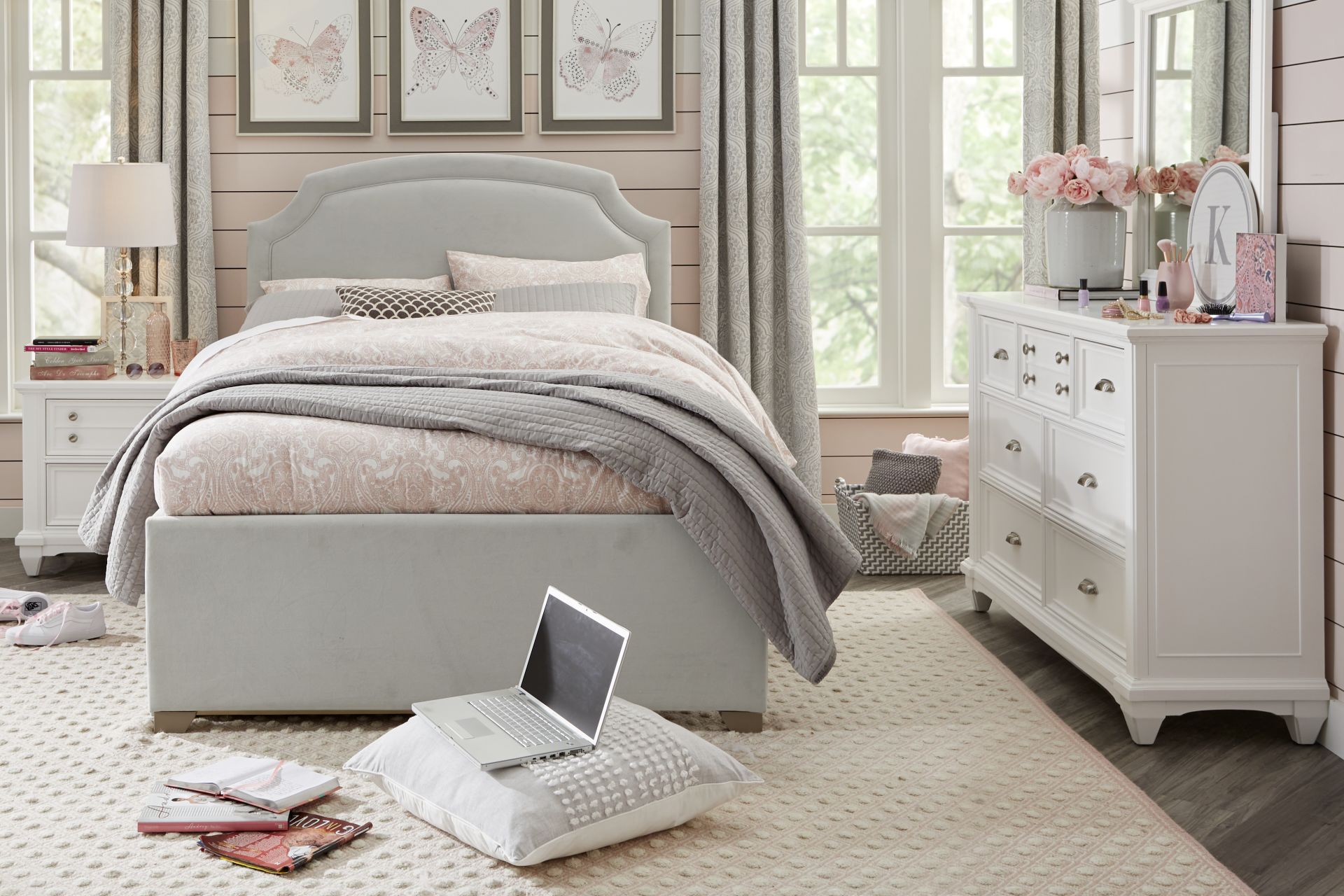 Kids Hilton Head White Bedroom with Dakotah Gray Full Upholstered Bed - Image 1