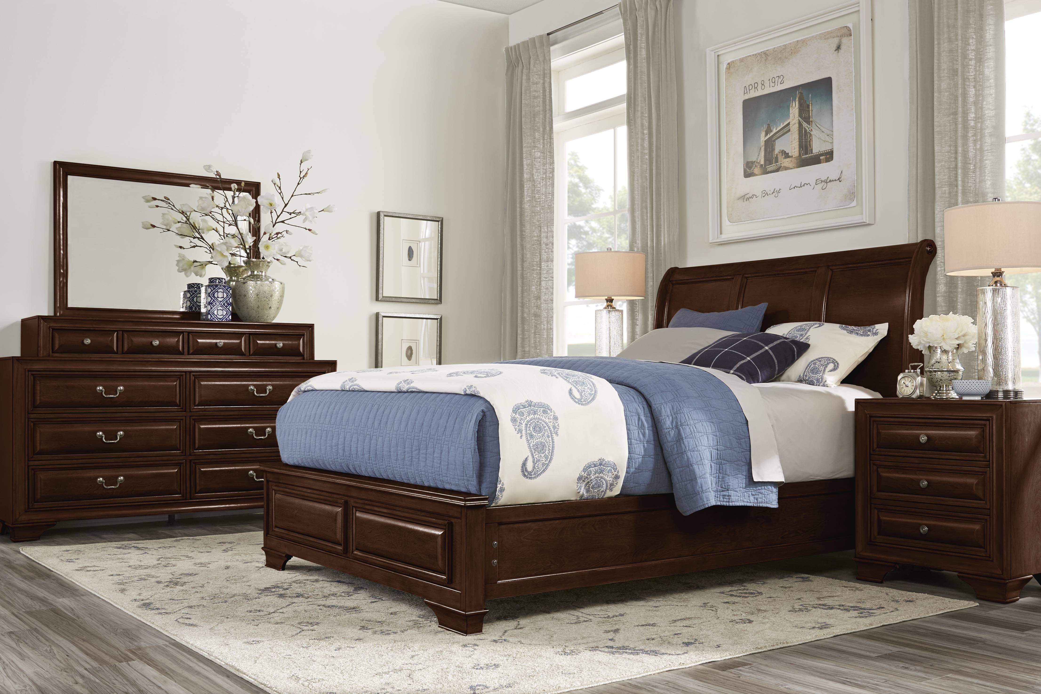 Mill Valley II Cherry Finish 3 Pc Queen Sleigh Bed